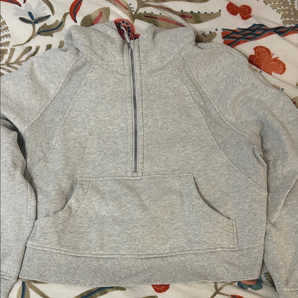Heathered Light Gray Half-Zip Scuba Hoodie M/L